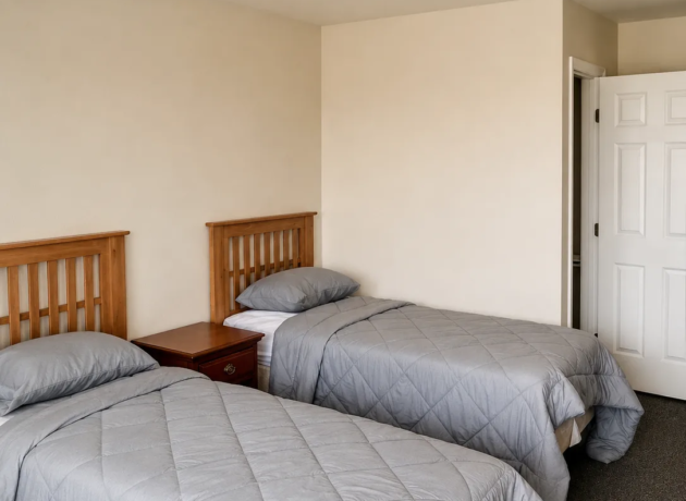 Twin room with two beds at Tumbleweed Inn & Suites